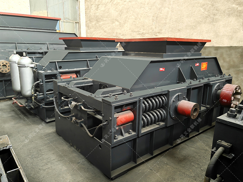 青石和河卵石哪個制砂好？用對輥破碎機怎么樣？