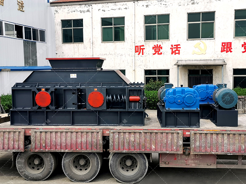 青石和河卵石哪個制砂好？用對輥破碎機怎么樣？